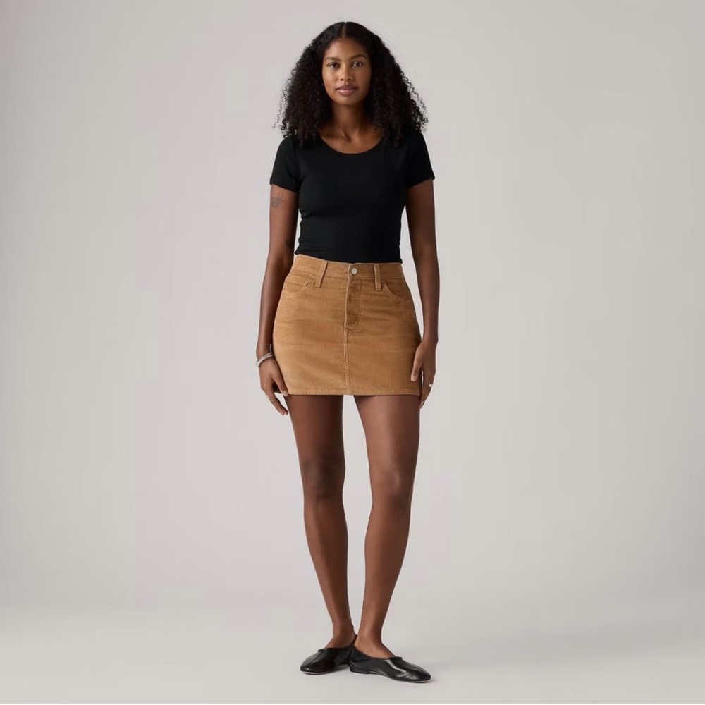 Levi's Icon Corduroy Mini Skirt